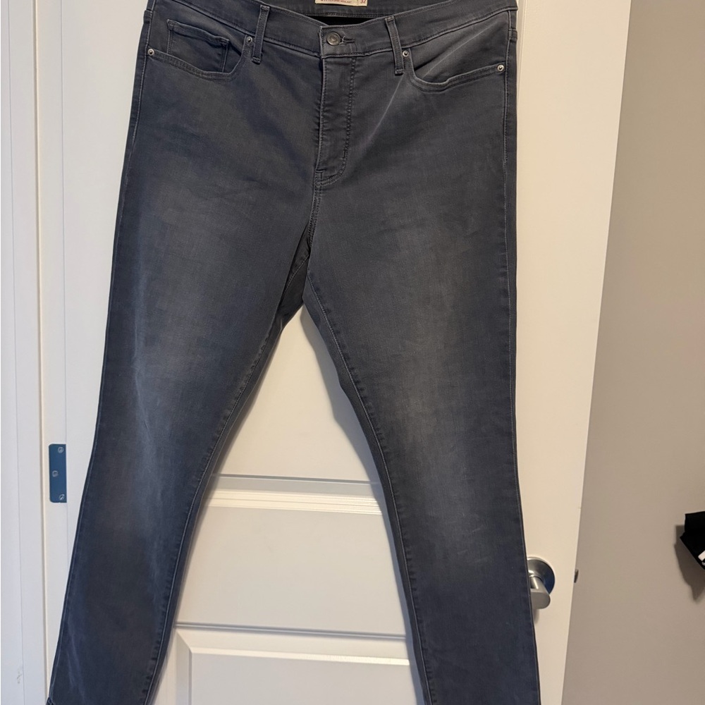 Levi's Women's Charcoal Shaping Skinny Jeans